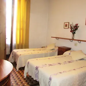 https://hostal-lima.topbarcelonahotels.com